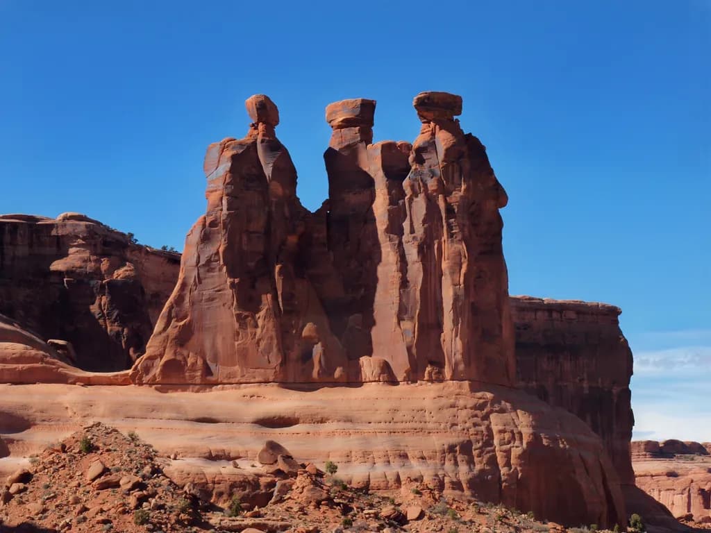 The Three Gossips