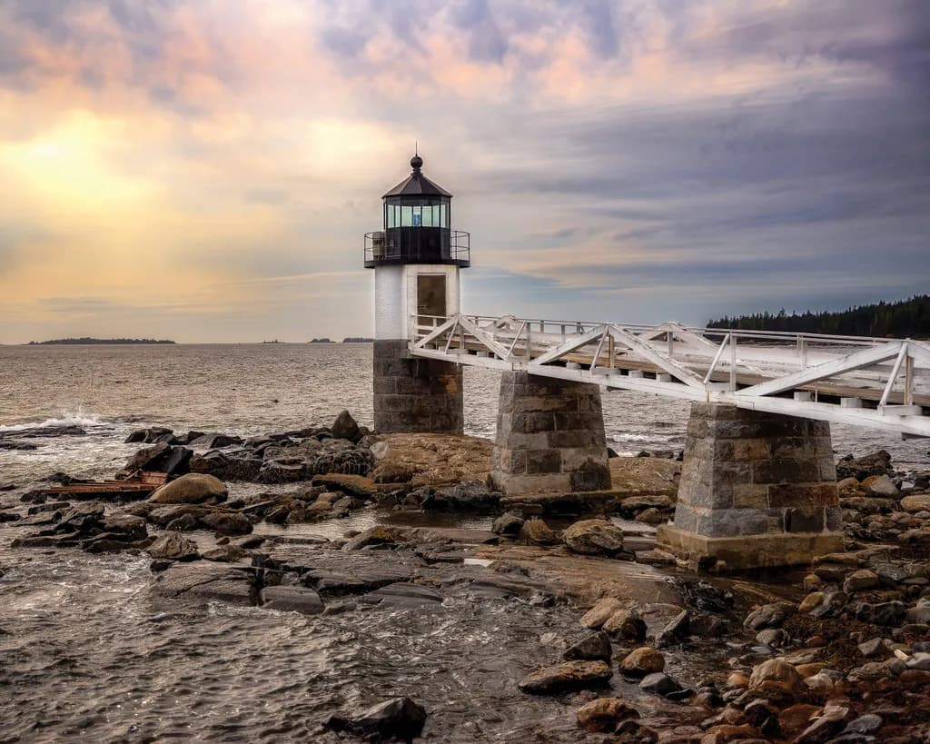 Guiding Light: A Coastal Lighthouse at Dusk