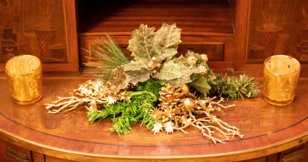 Golden Harmony: A Festive Arrangement of Nature's Elegance