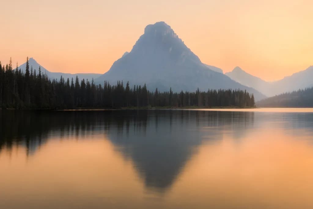 Mountain Reflection Lake