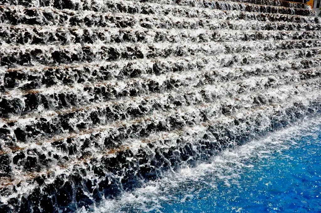 Fountain Steps