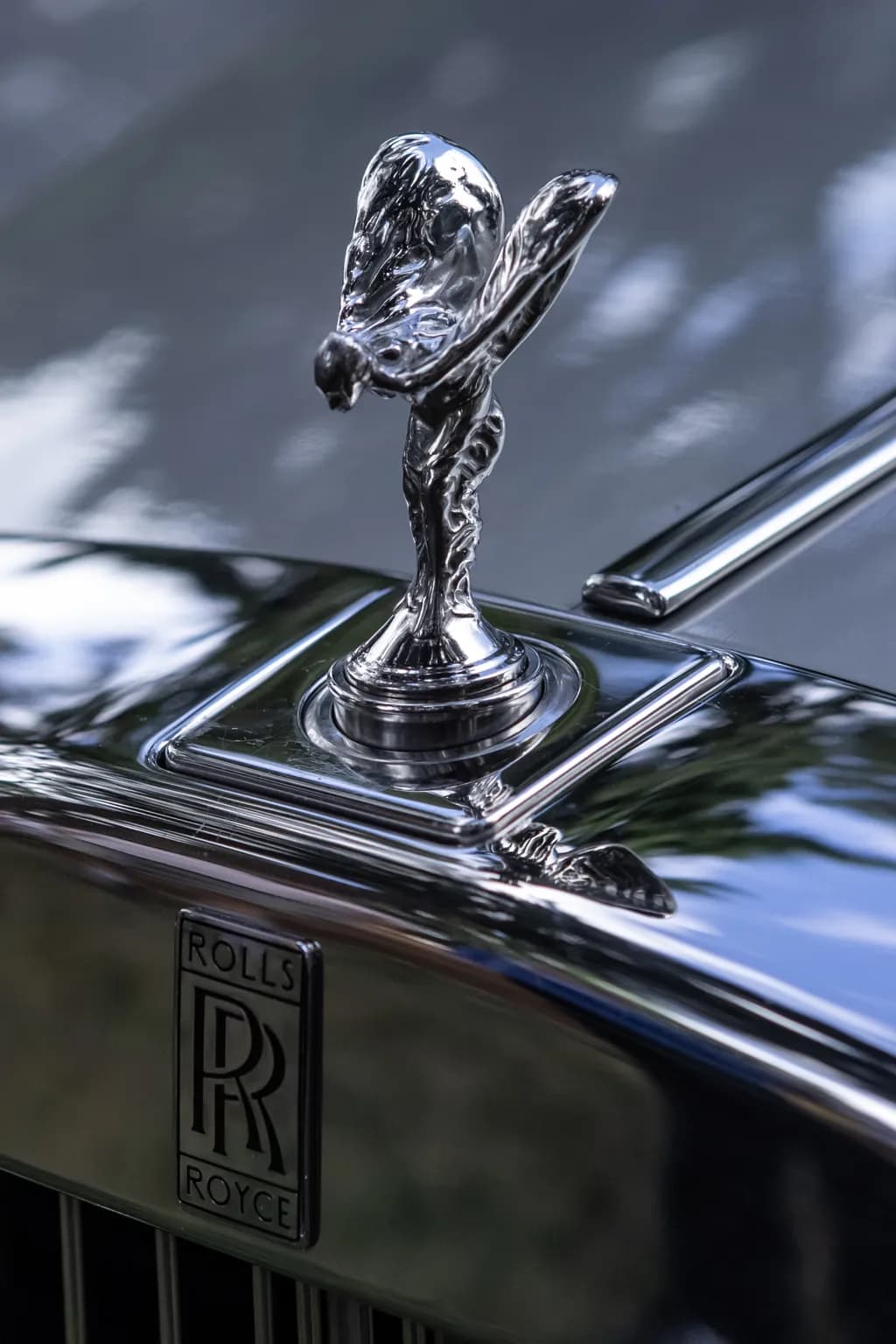 Elegance in Motion: The Spirit of Ecstasy on a Rolls Royce Hood Ornament