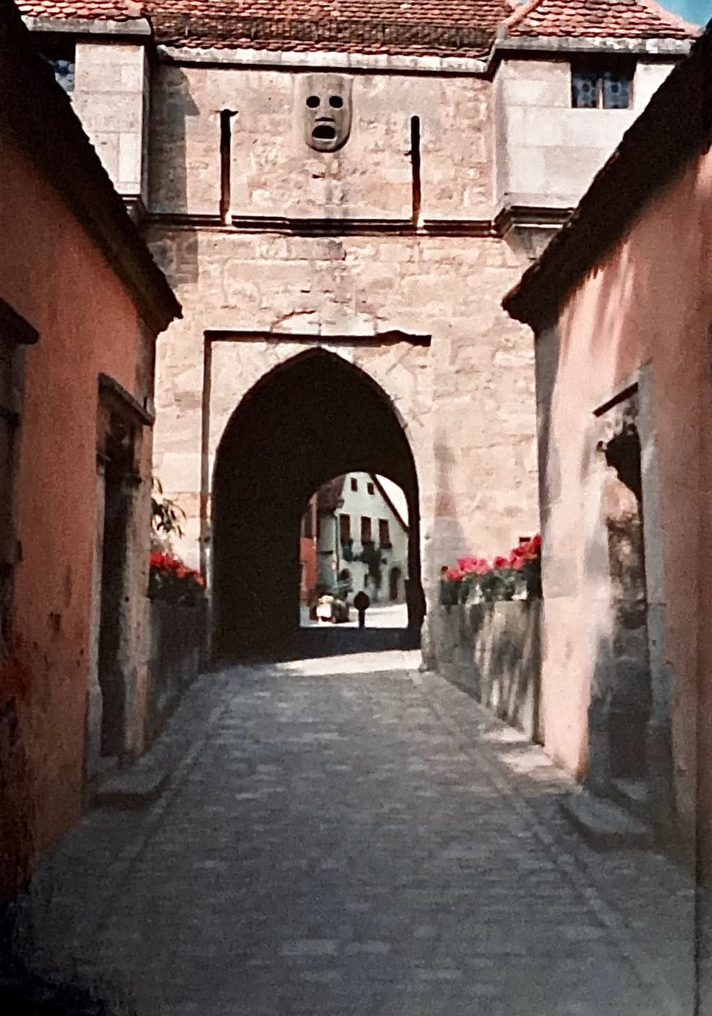The pathway to Rothenburg