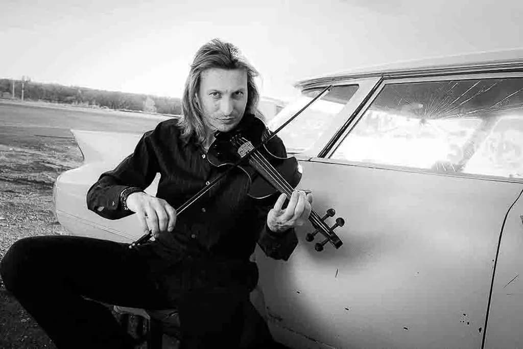 Violinist in Motion