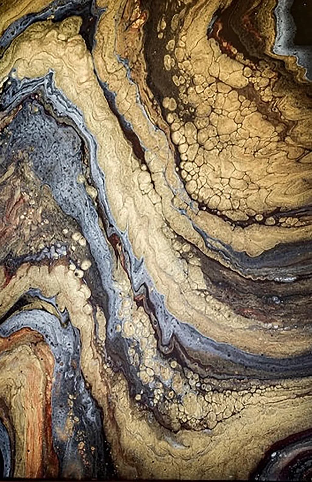 Golden Waves: A Mesmerizing Dance of Color and Texture in Abstract Art