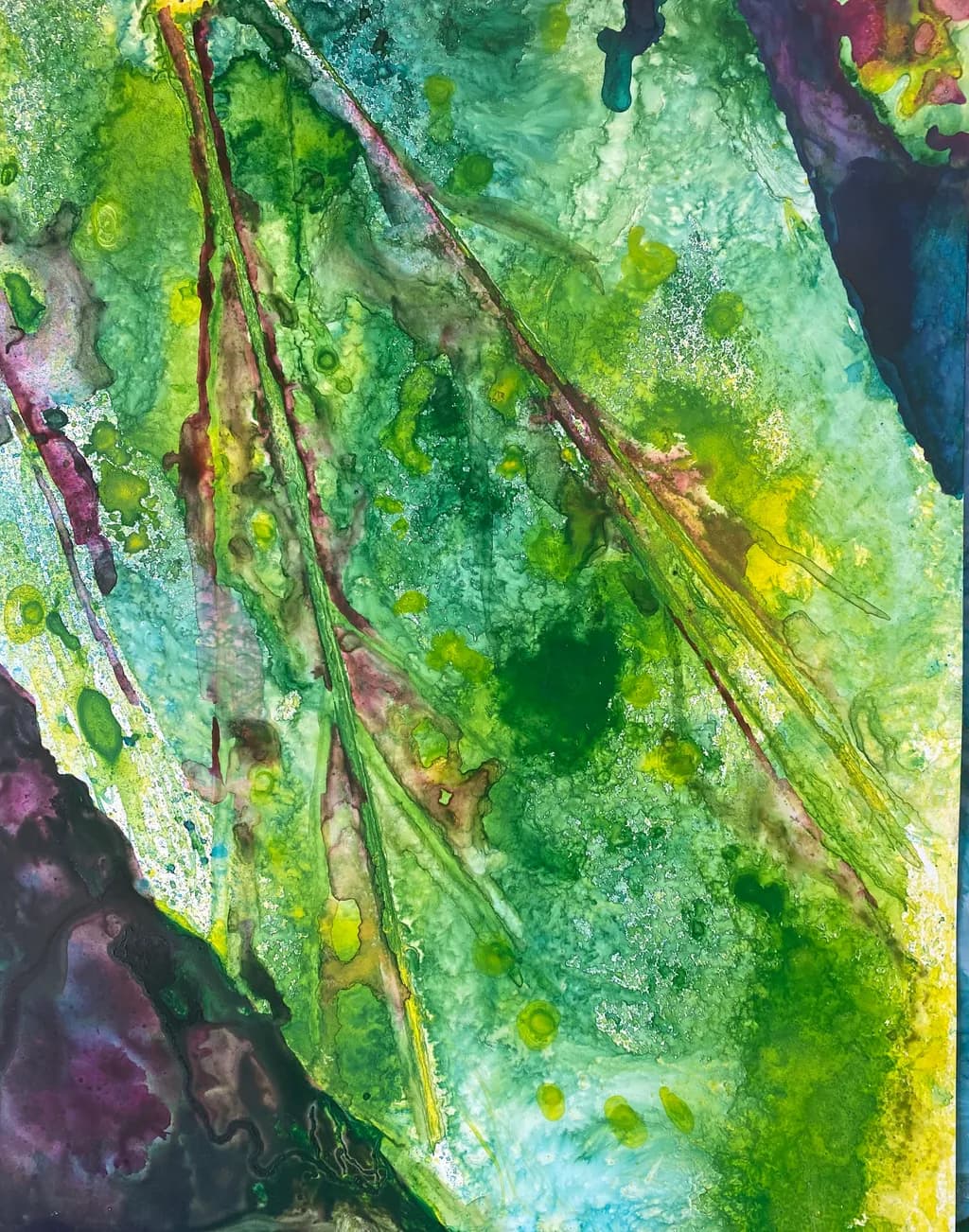 Emerald Marbled Currents