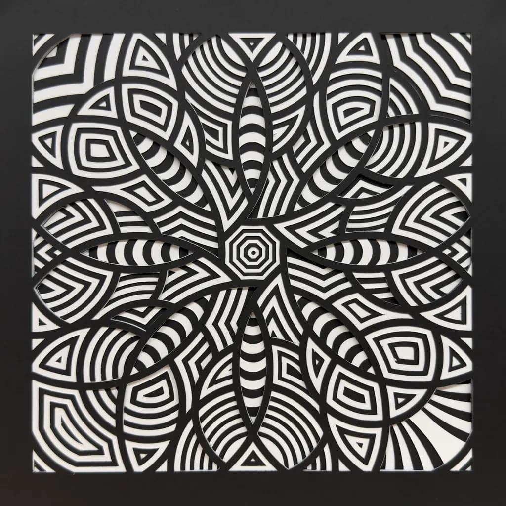 Monochrome Maze