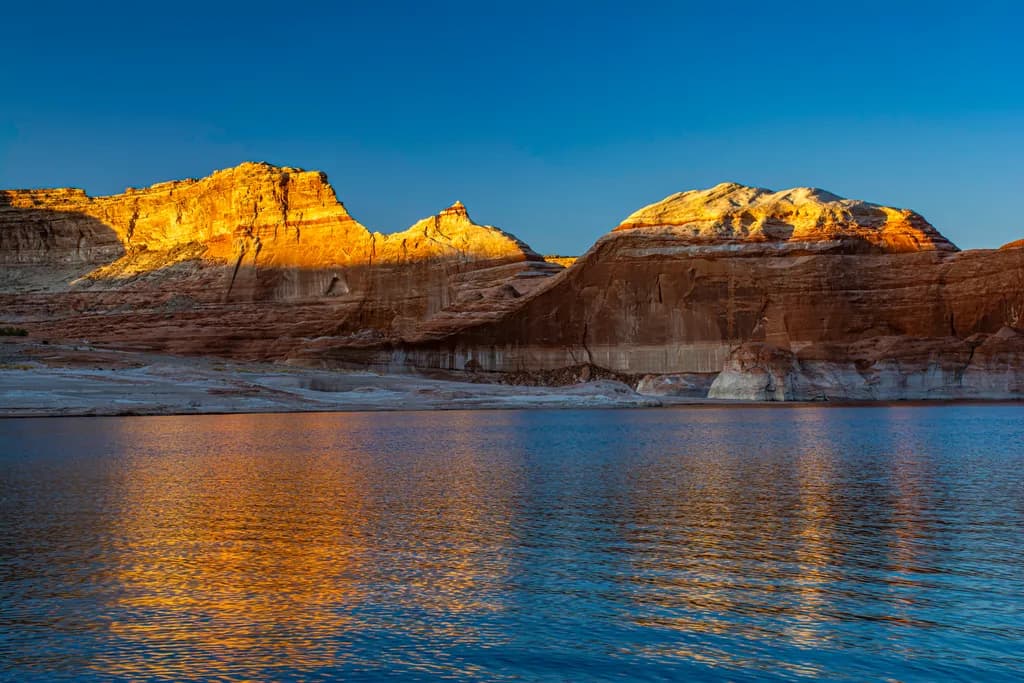 Lake Powell Reflections