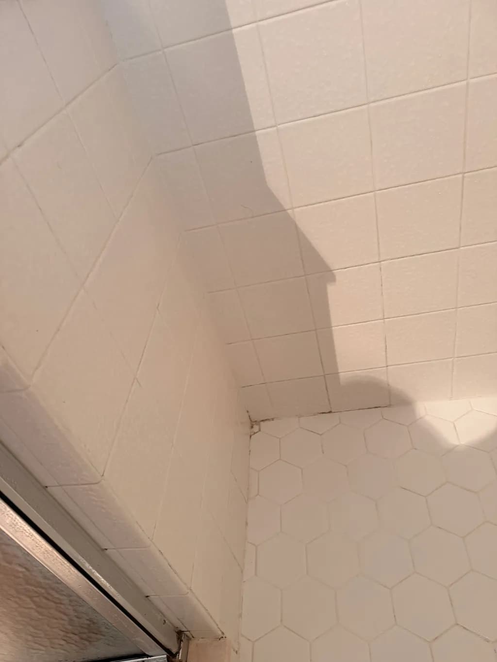 Hexagon Shadowed Corner