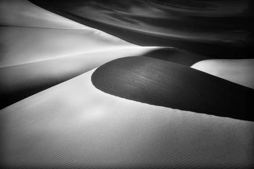Curve and Shadow