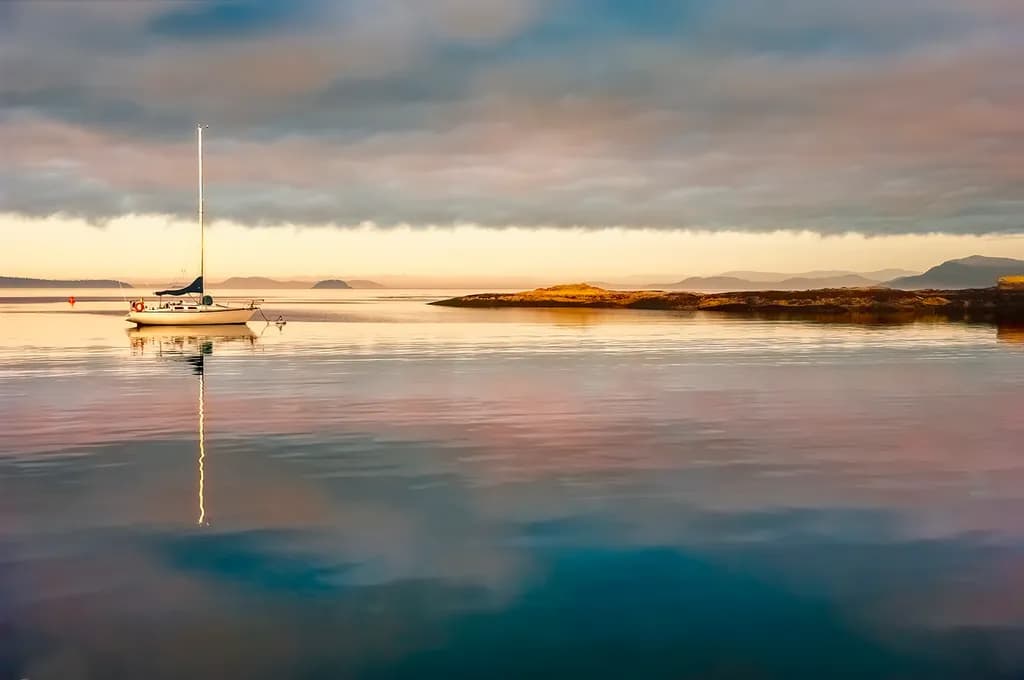 "At Rest... Shallow Bay"