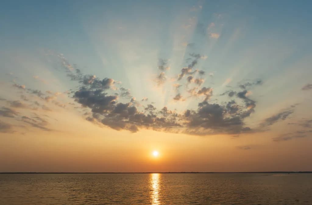 Tranquil Horizon