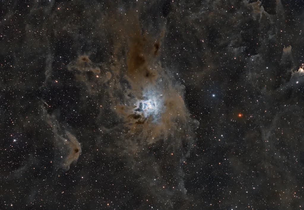Iris Nebula Glow
