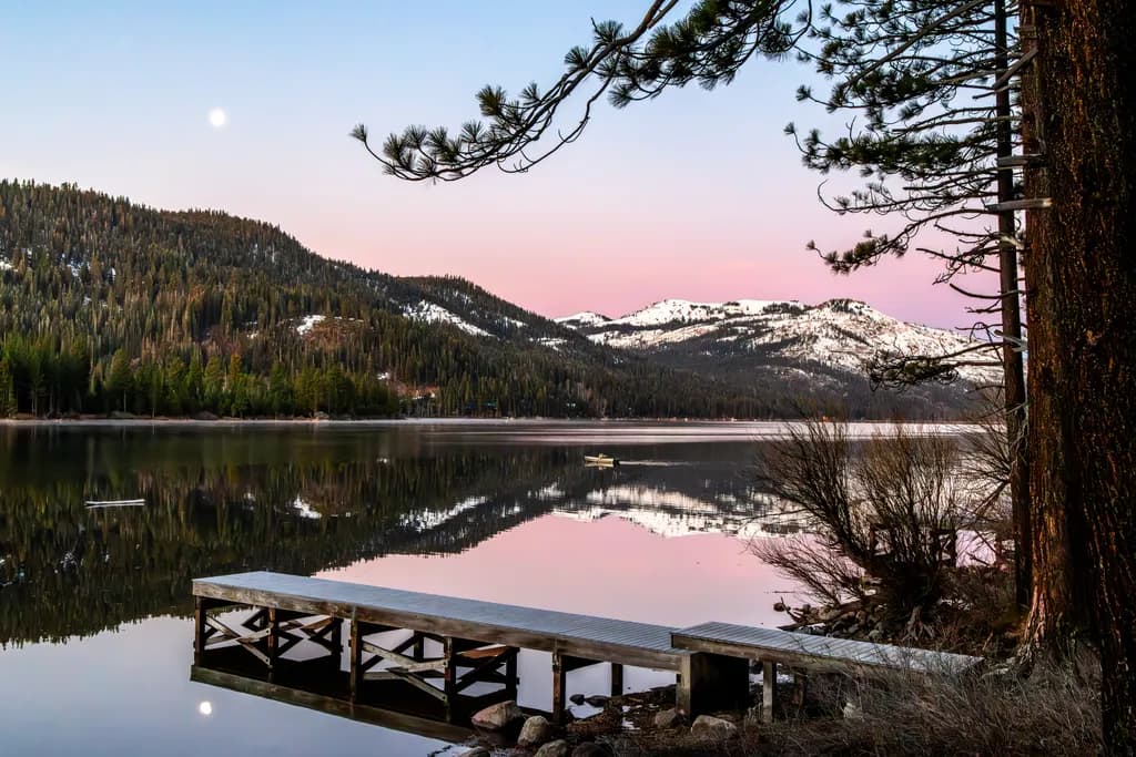 Donner Lake Dawn