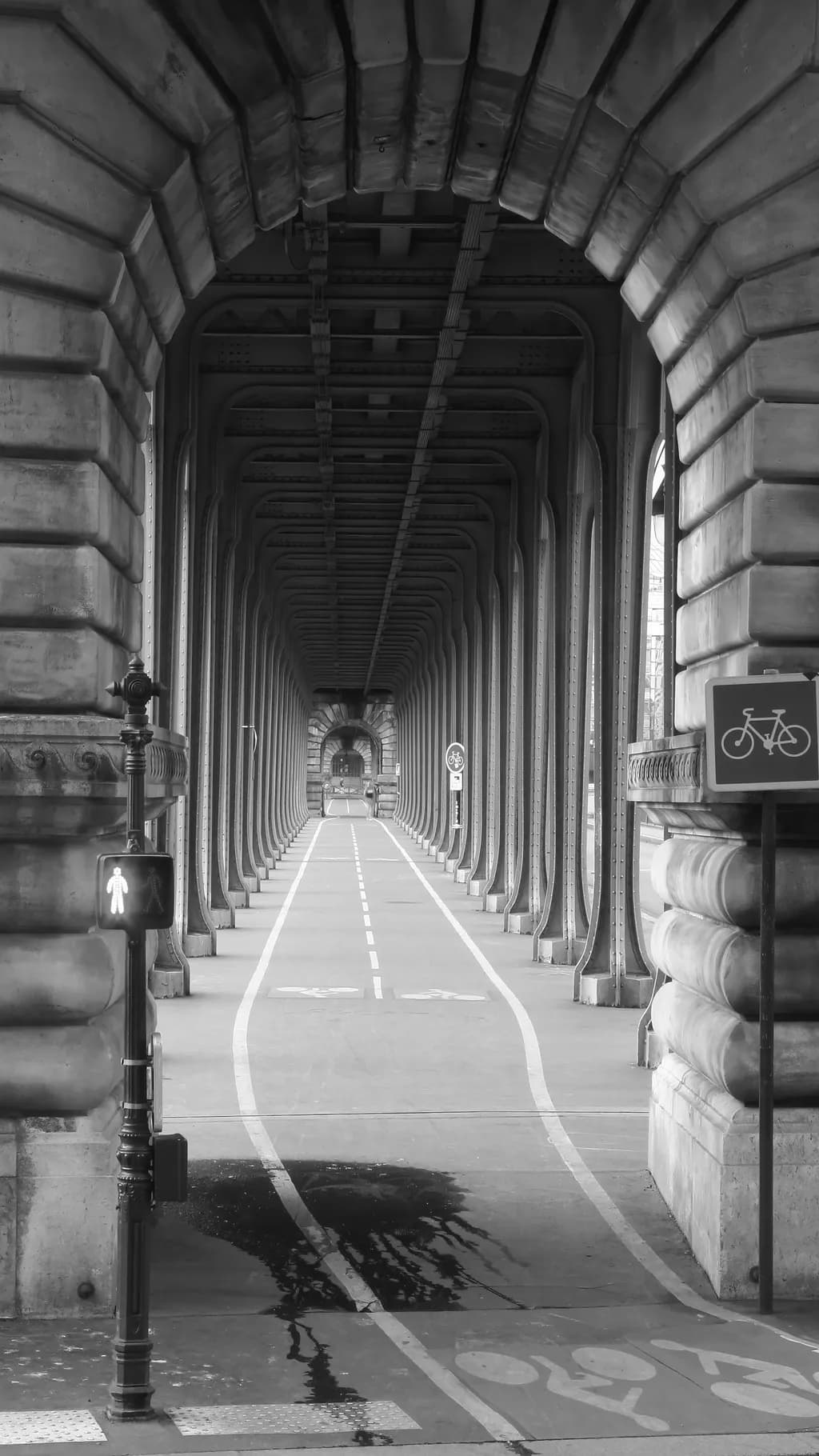 Pont de Bir-Hakeim View