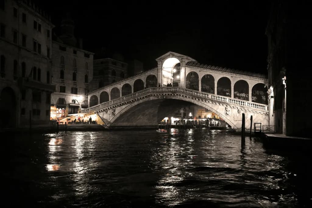 Rialto Bridge Reflections Venice Italy