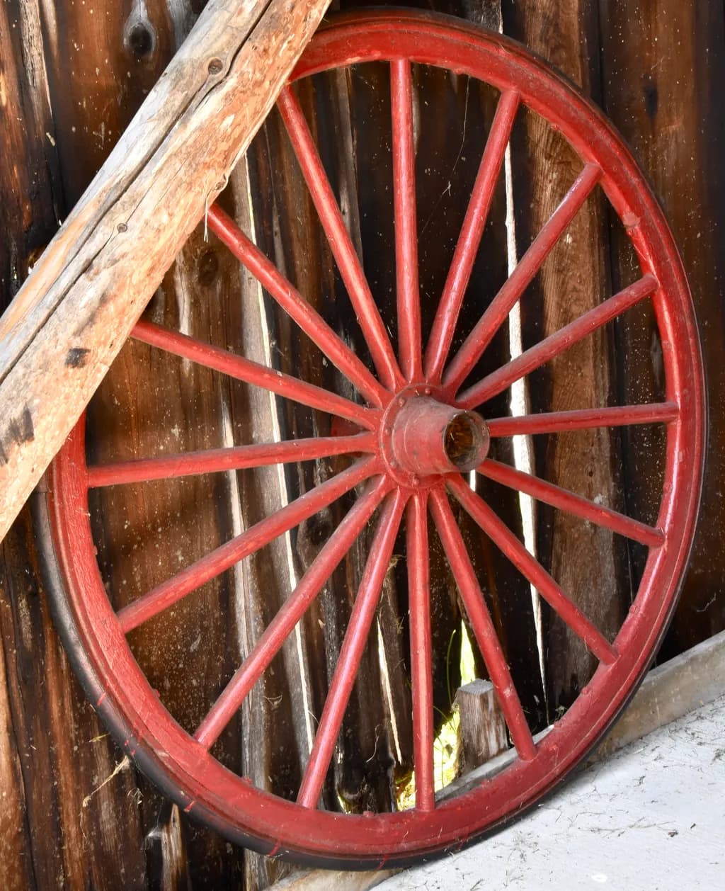 Rustic Red Wheel