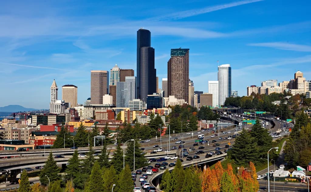 Urban Symphony: A Vibrant Seattle Skyline at Dawn