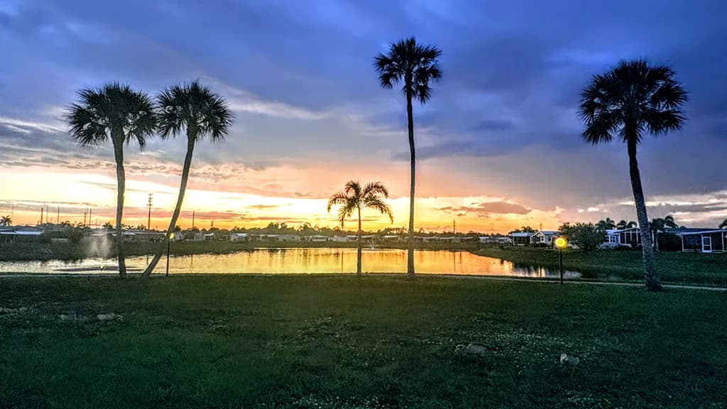 Sunset at Lake Horizon
