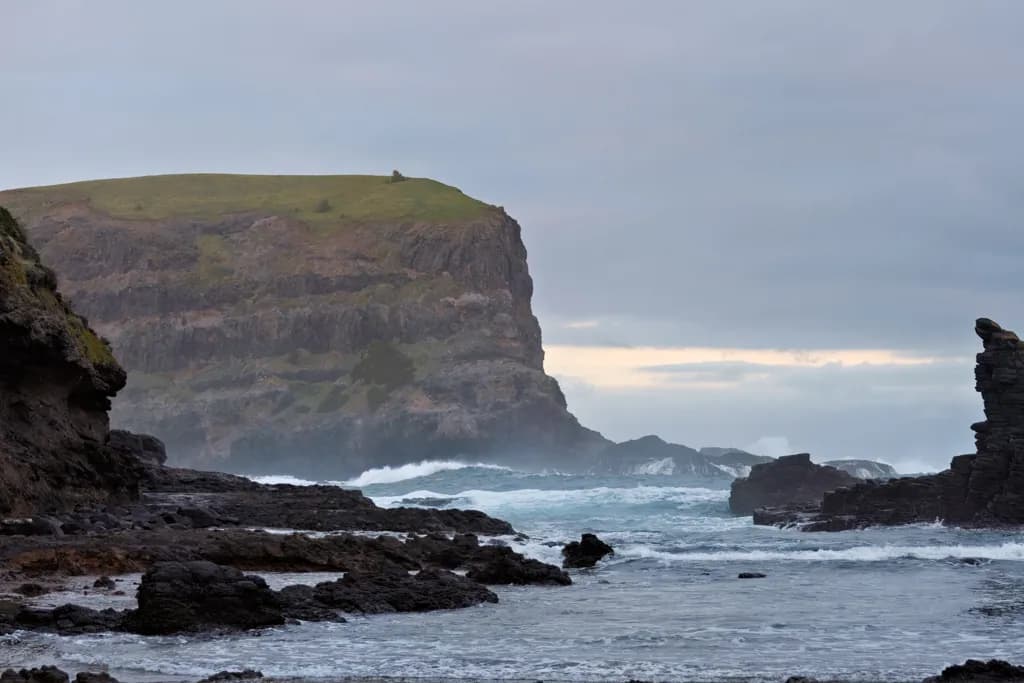 Rugged Serenity: Bushrangers Bay [8253]