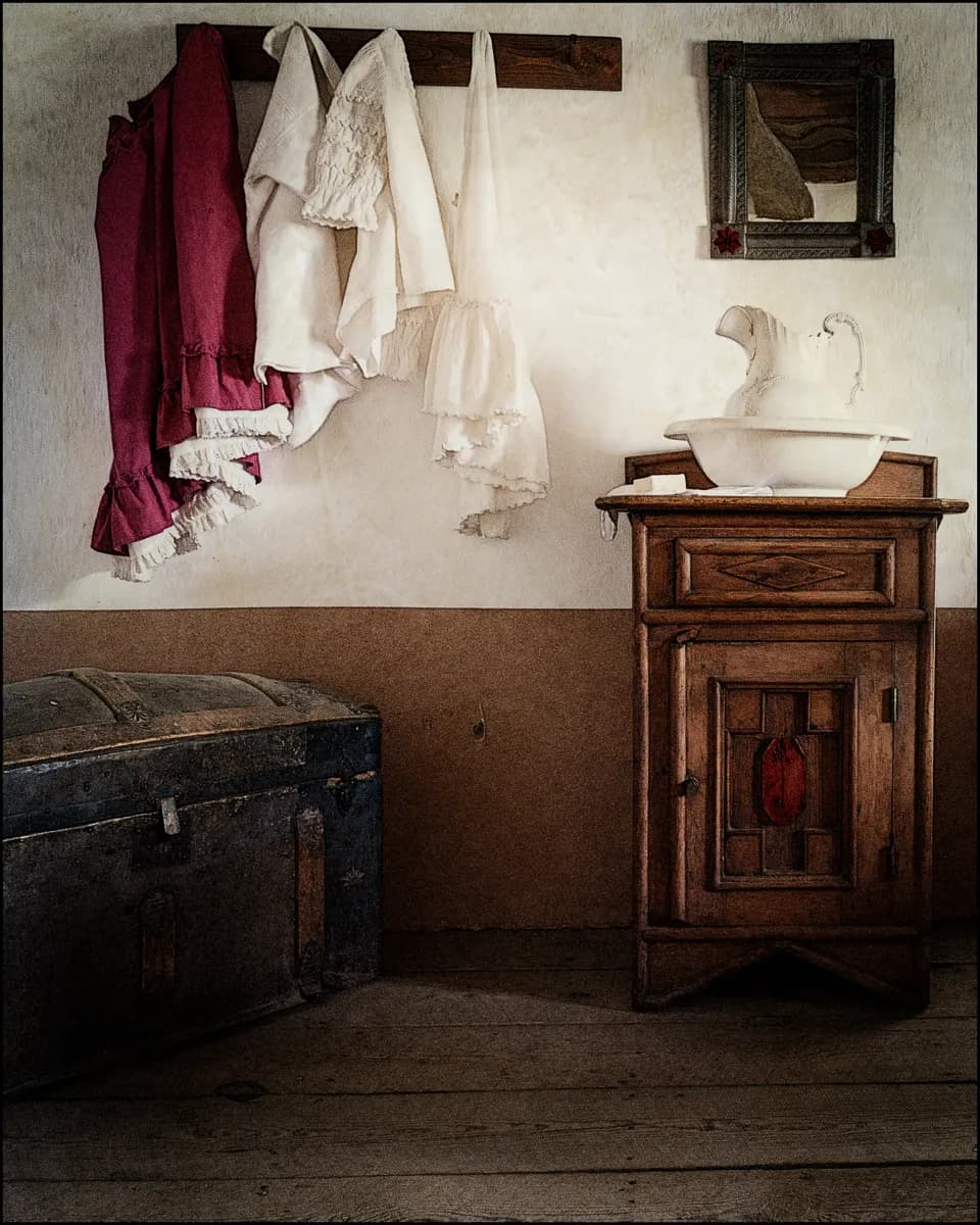 Vintage Charm: A Cozy Corner of Timeless Decor and Whimsy