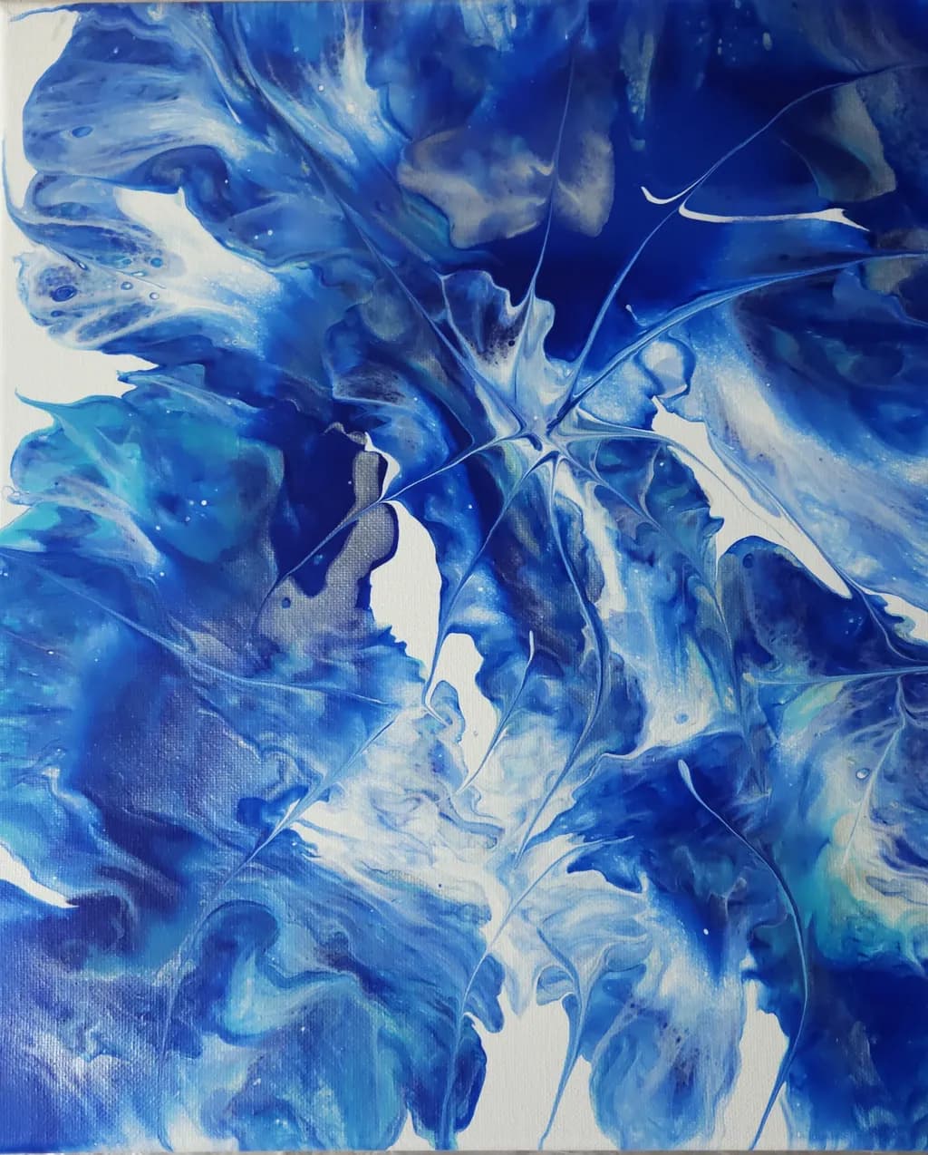 Whispers of the Ocean: A Dance of Blue and White in Abstract Fluid Art