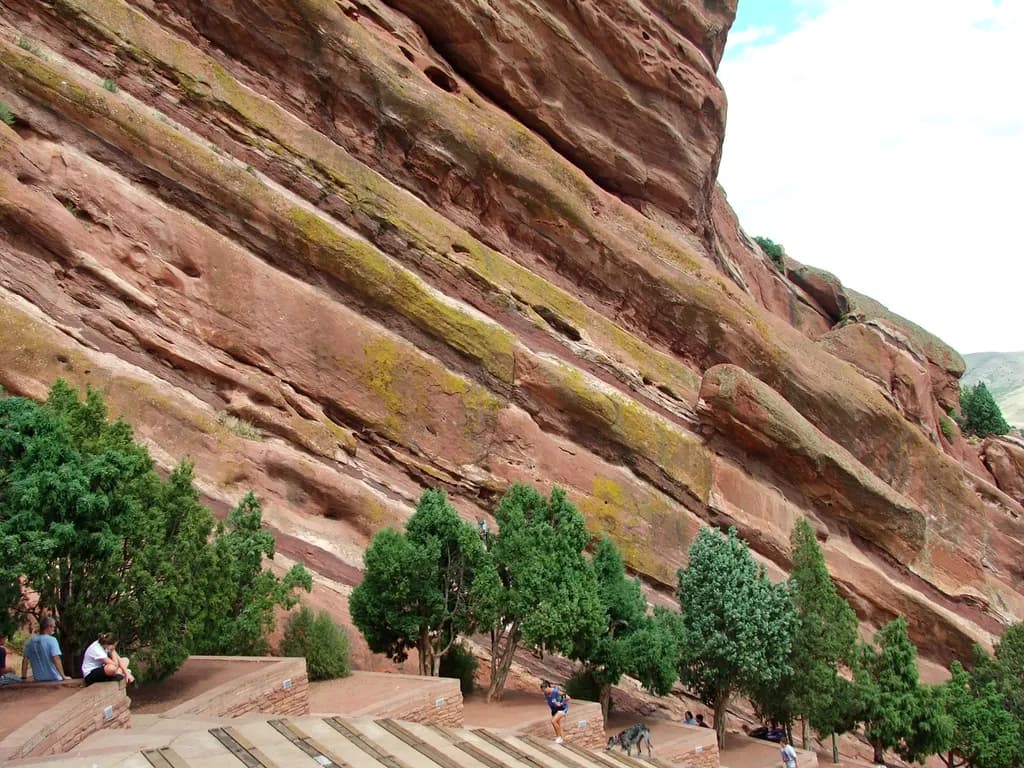 Whispers of Nature: A Rocky Landscape Embraced by Trees and Serenity