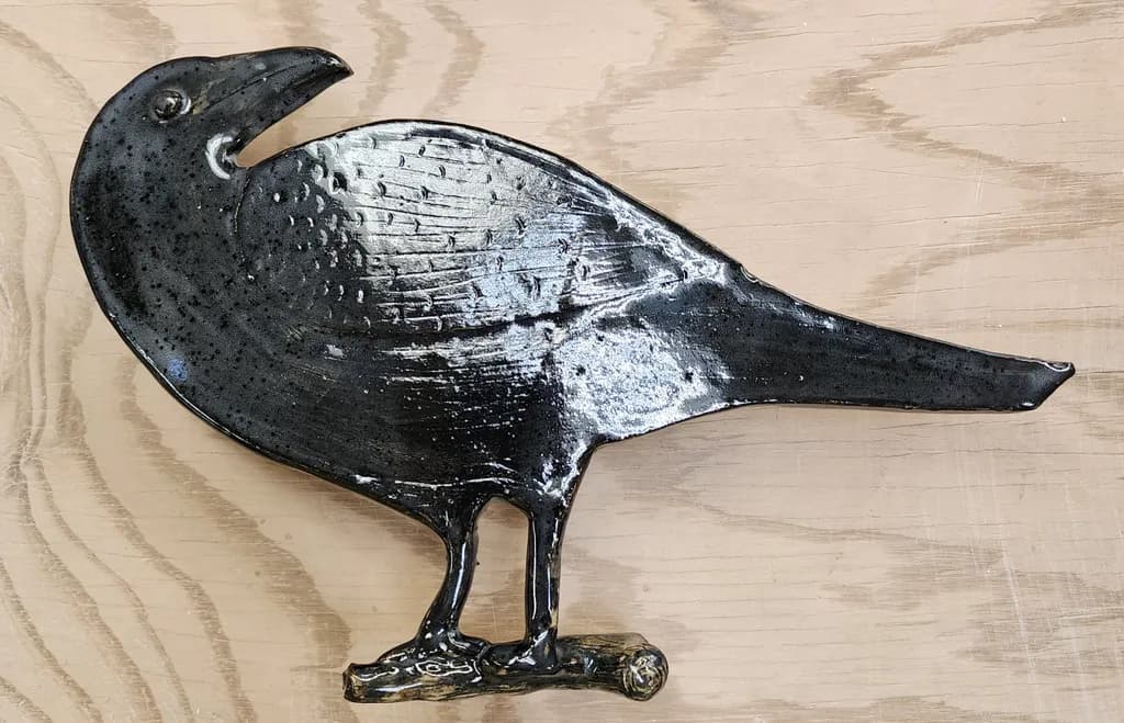 Midnight Songbird: A Sculptural Tribute to Nature's Elegance