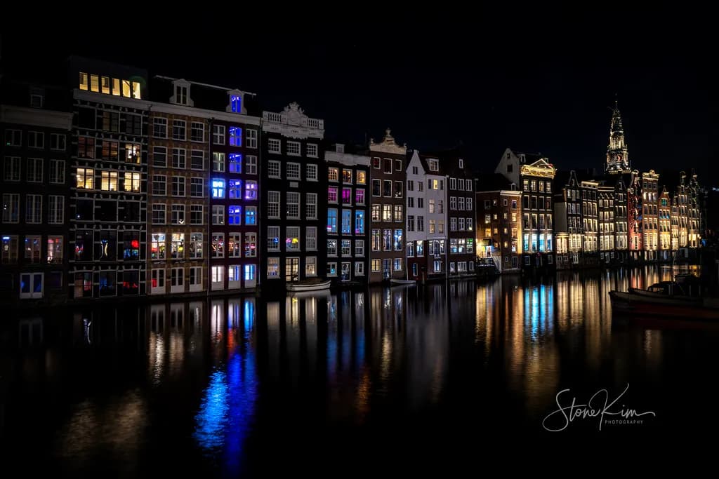 Damrak Canal Reflections