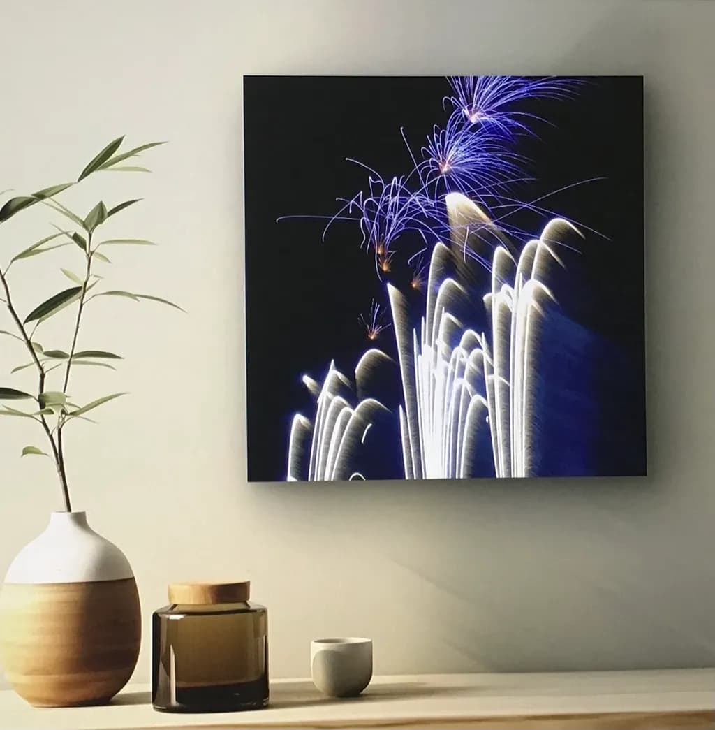 Illuminated Flow