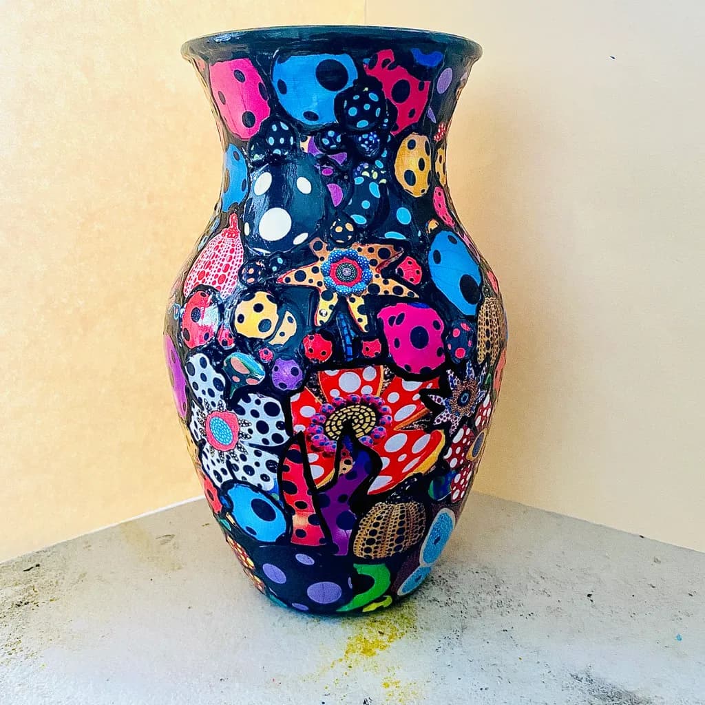 Dotted Bloom Vase