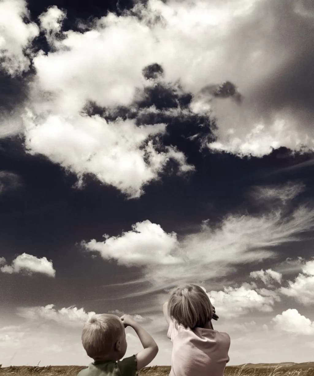 Kids Observing the Angel