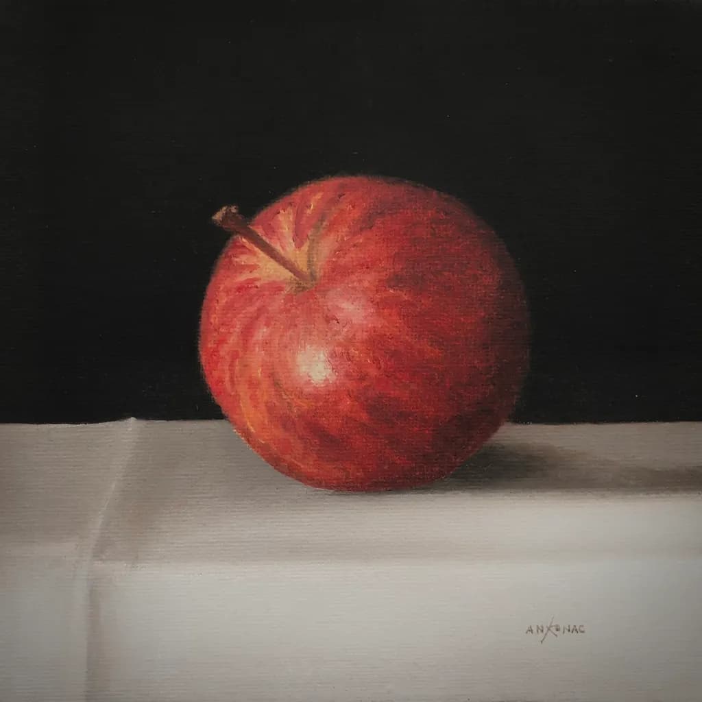 Red Apple Elegance