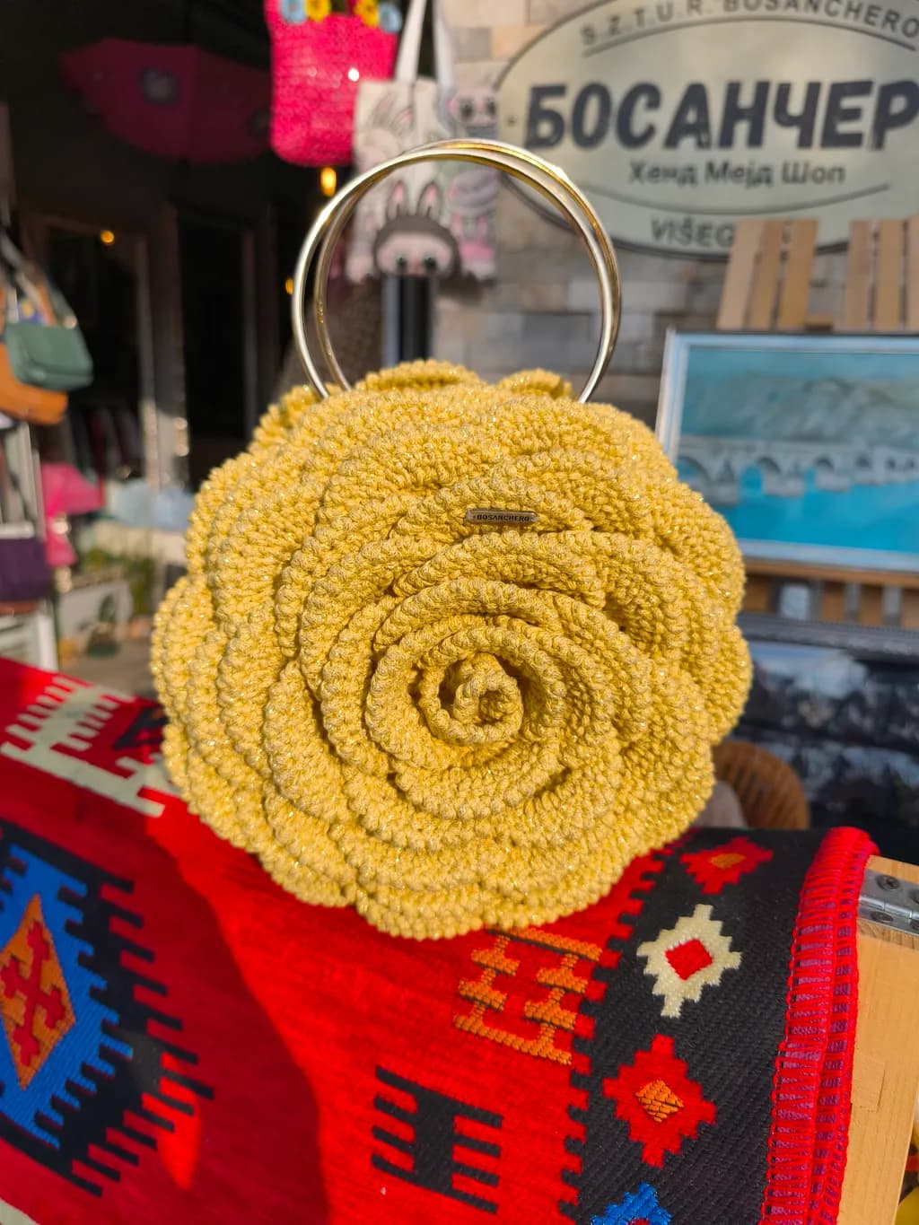 Golden Rose Crochet Handbag: A Blooming Accessory for Every Occasion