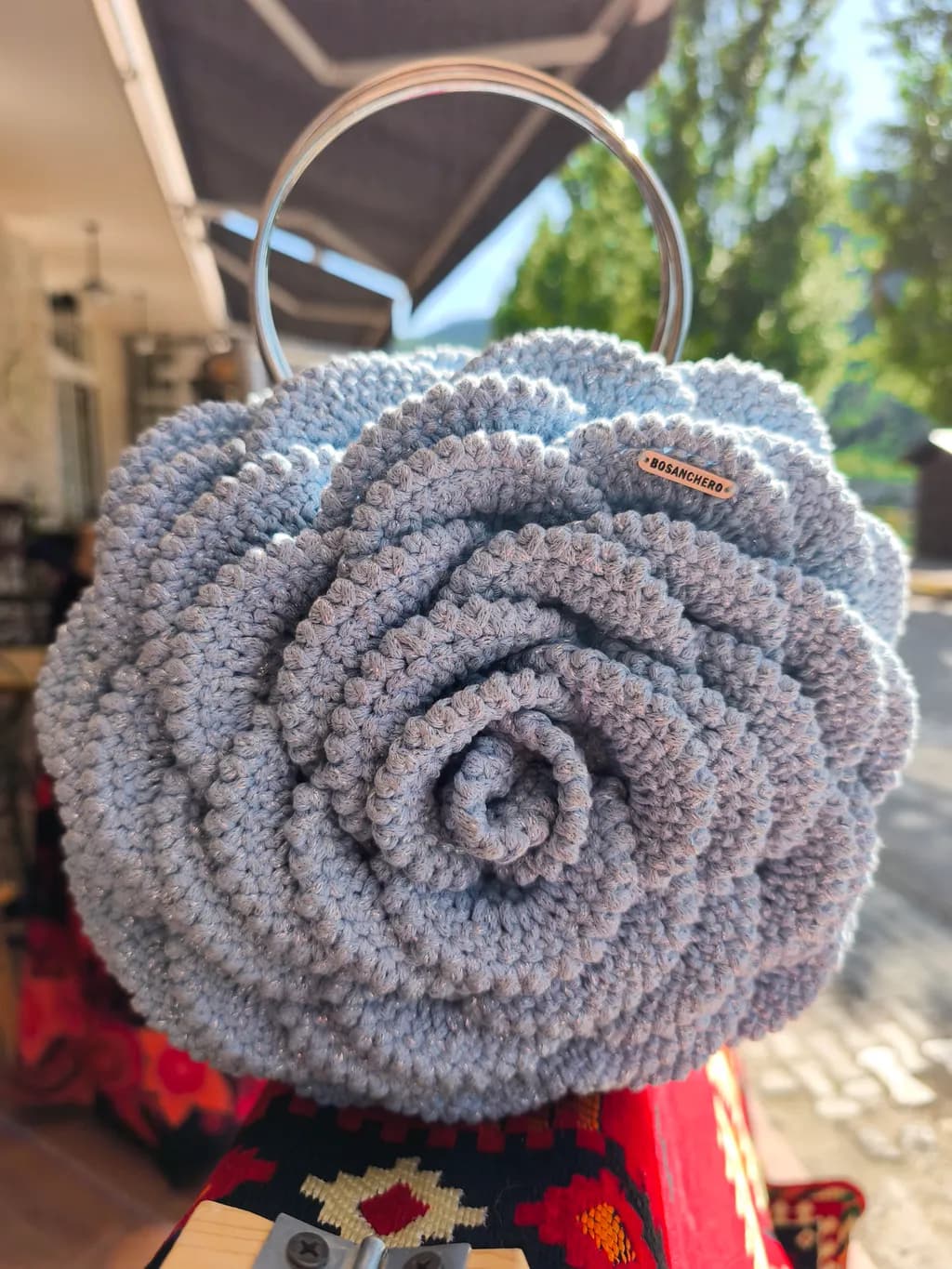 Rose-Inspired Blue Knit Handbag: A Handmade Accessory for Unique Style