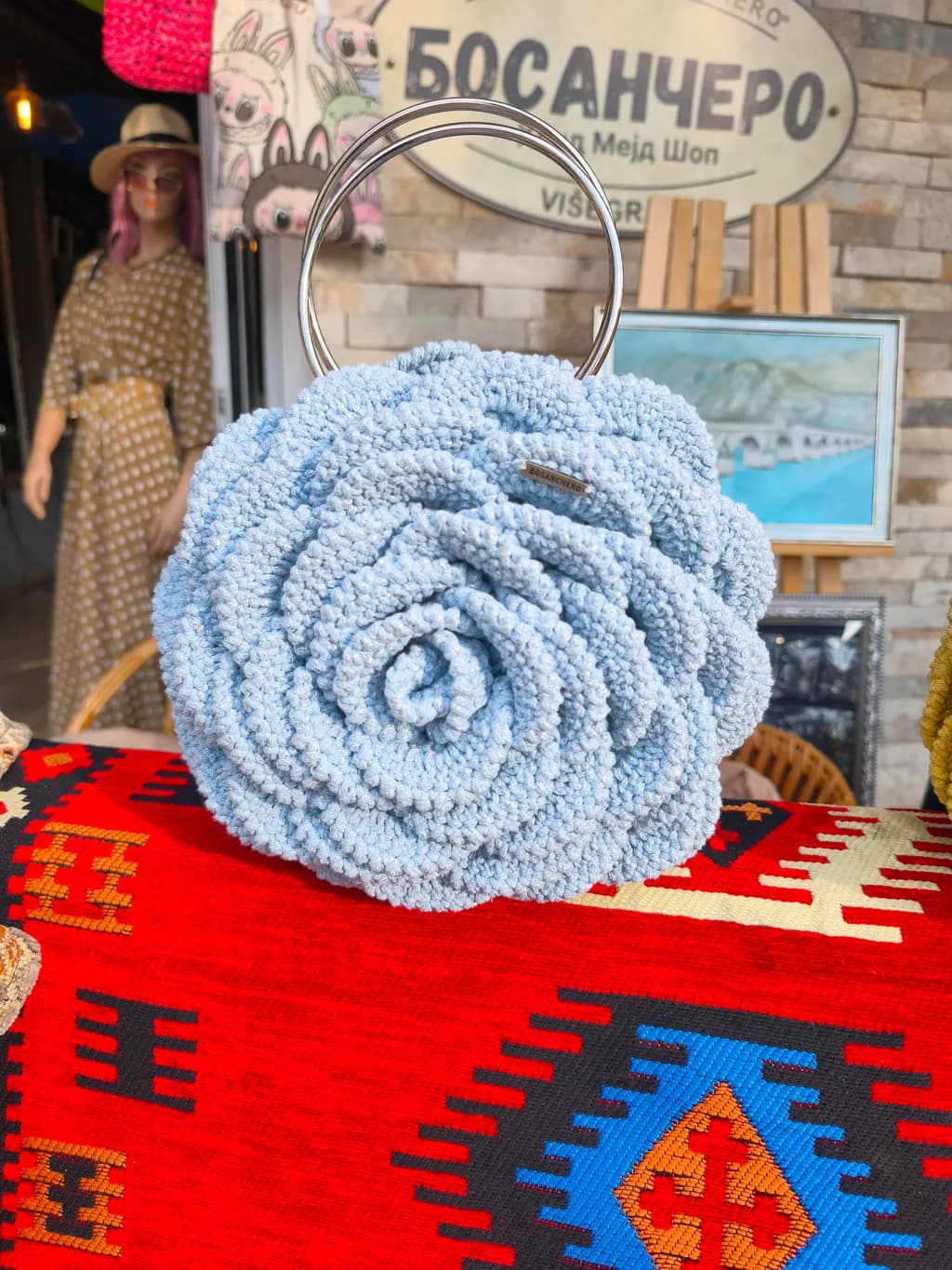 Charming Blue Floral Handbag: A Stylish Handmade Accessory for Every Occasion
