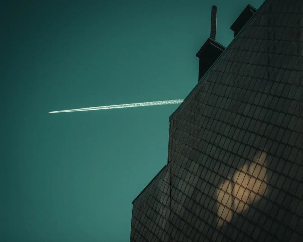 Rooftop Flight