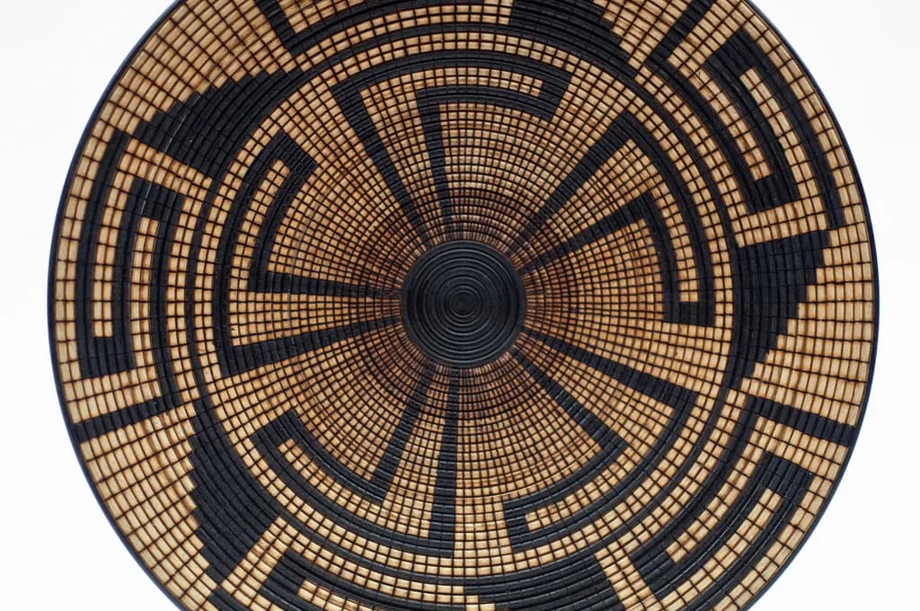 Intricate Patterns of Vermont: The Shrewsbury Cherry Burl Vessel