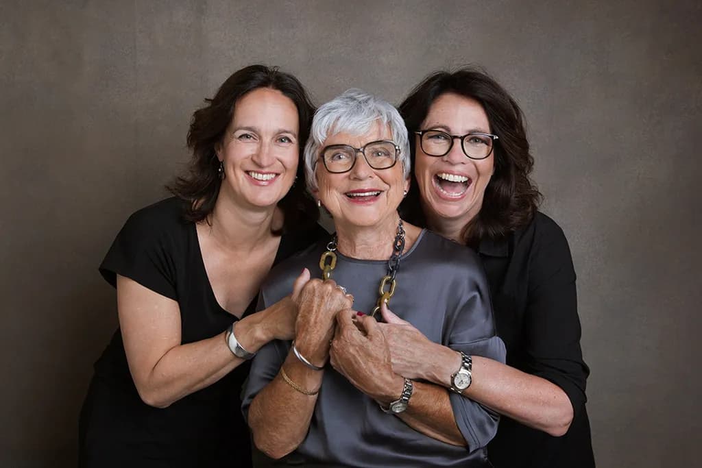 Celebrating Generations: A Joyful Family Portrait of Connection and Laughter