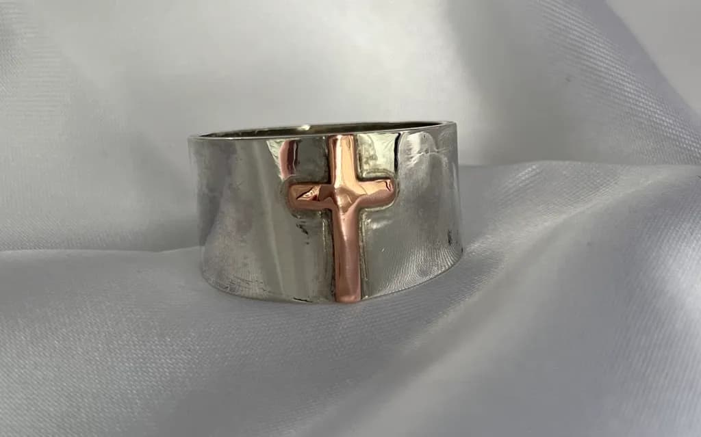 Silver Band Gold Cross Ring