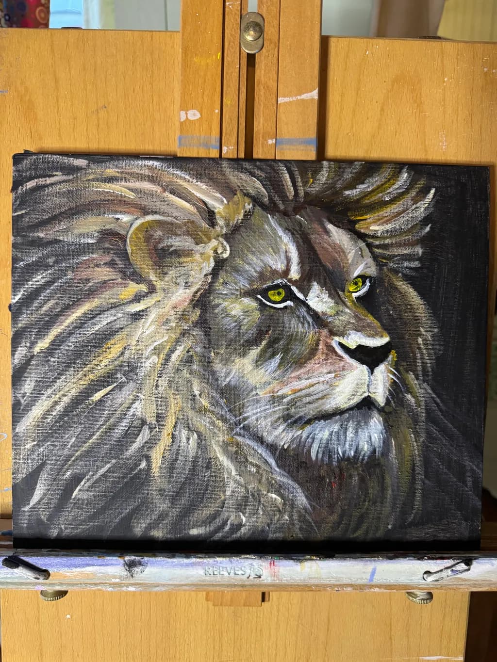 Majestic Gaze: A Lion's Portrait in Bold Brushstrokes