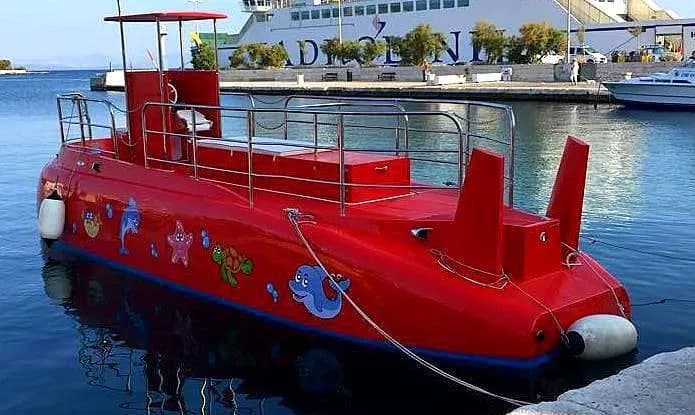 Vibrant Red Submarine: A Playful Marine Adventure on Water