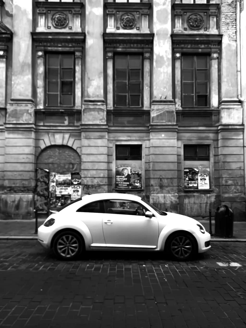 Urban Contrast