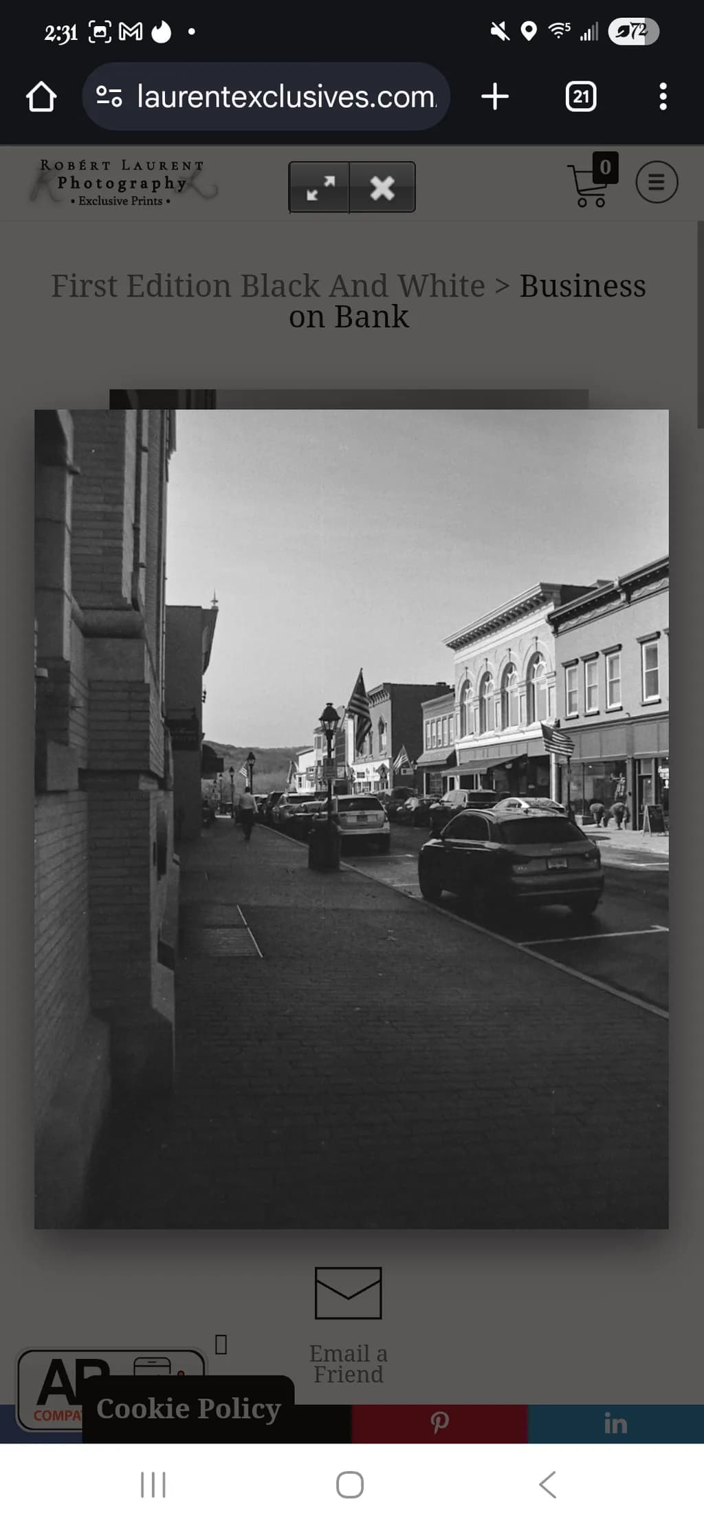 Timeless Streets: A Black and White Journey Through Urban Life
