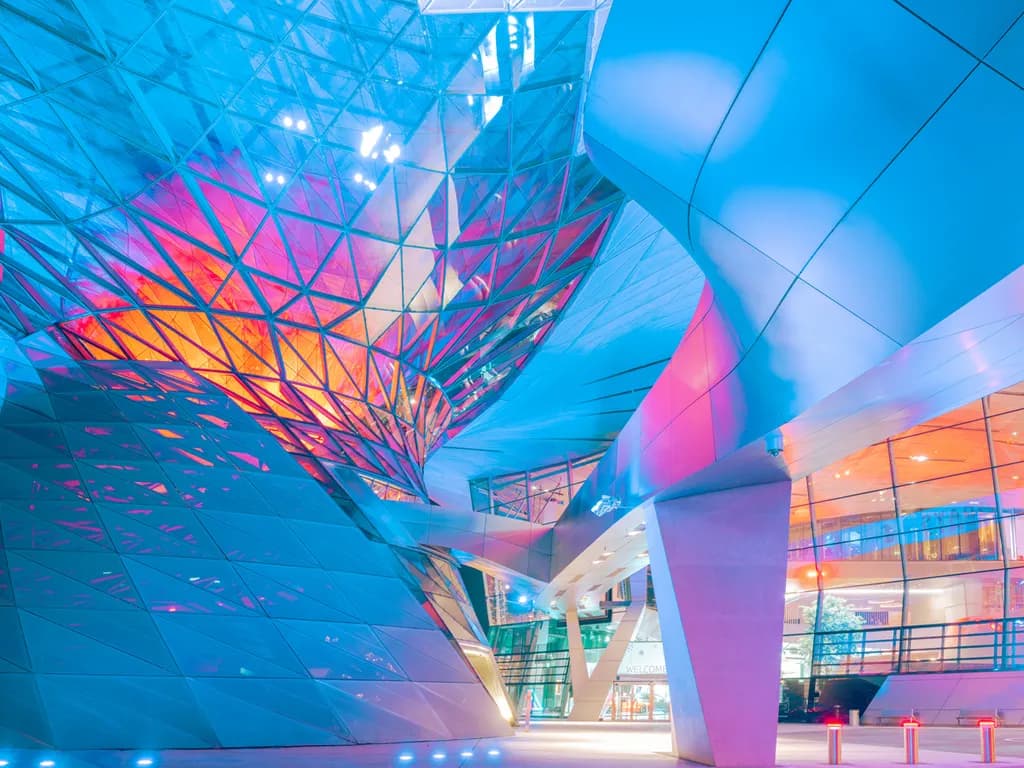 BMW Welt Prism