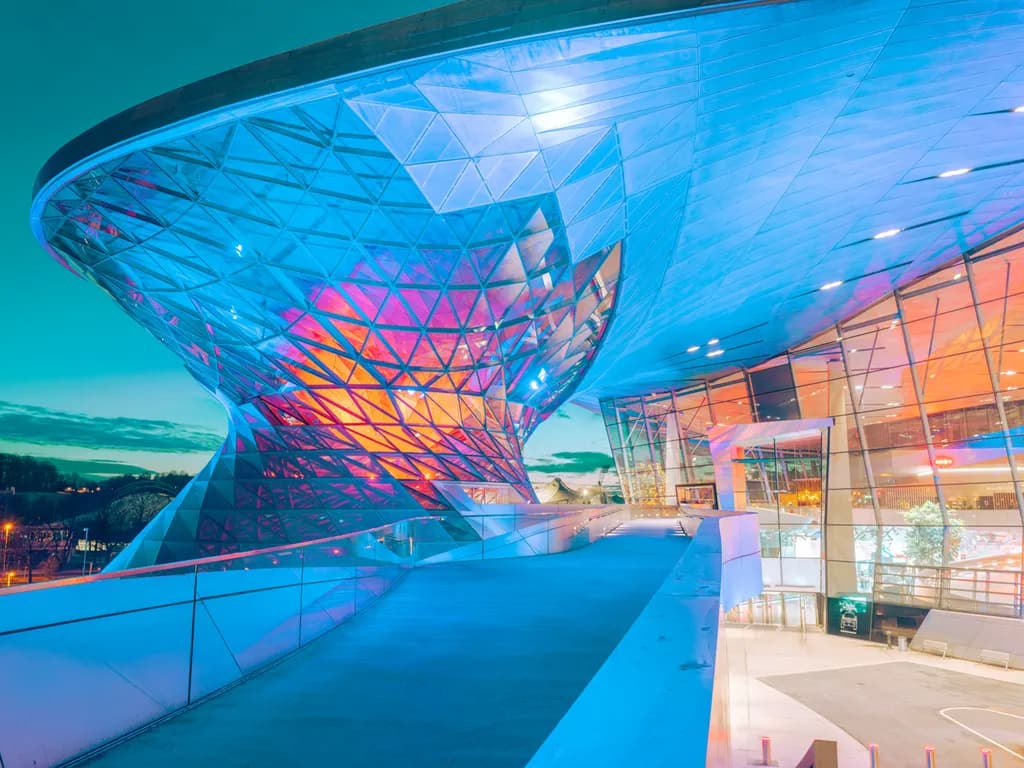 BMW Welt Geometry