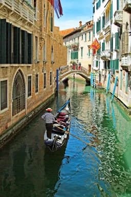 Venetian Passage