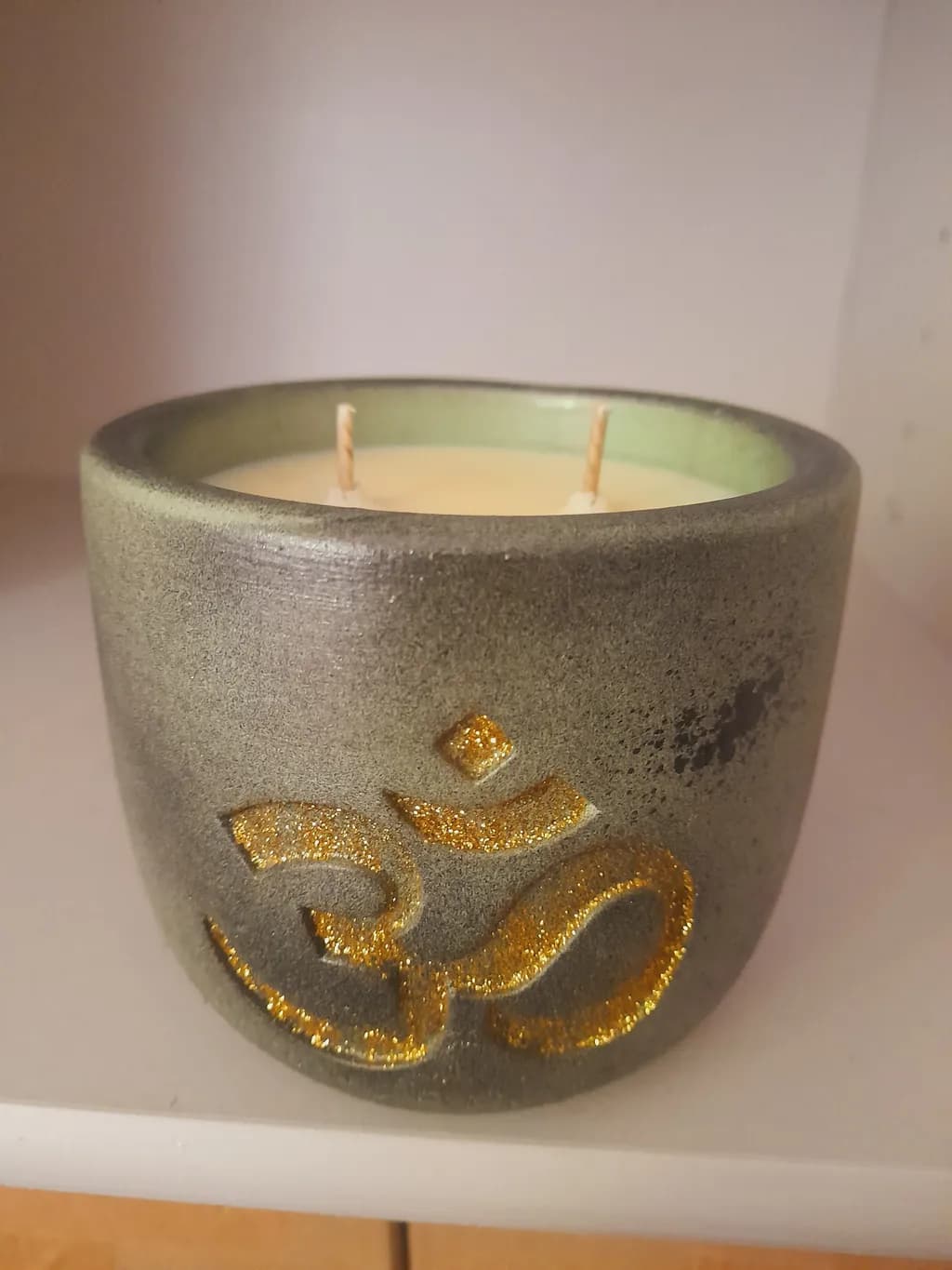 Serenity in Glow: Handcrafted Zen Candle with Spiritual Om Design for Relaxation and Aromatic Bliss