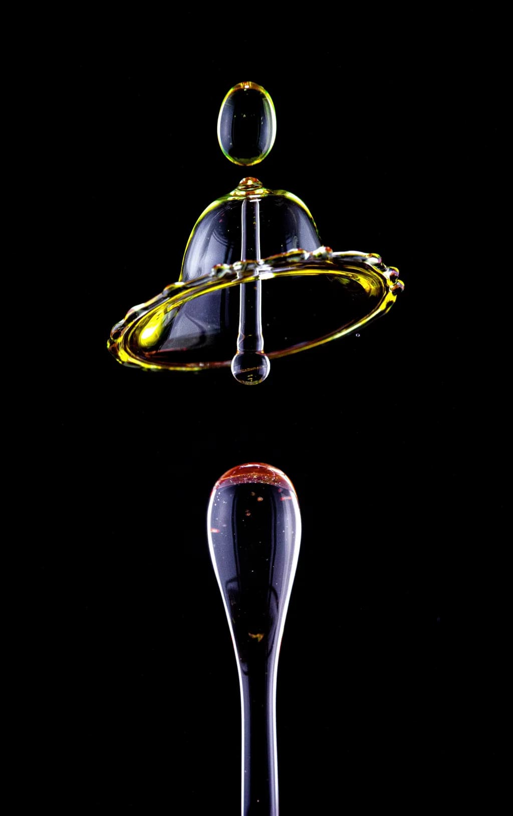 Liquid Harmony: A Macro Exploration of Abstract Drops and Fluid Motion