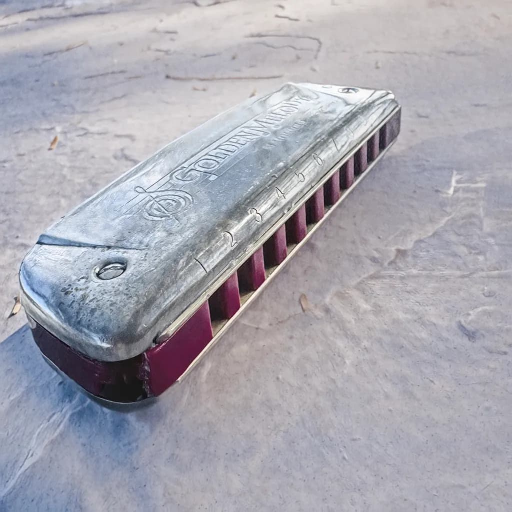 Weathered Harmonica Tales